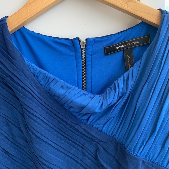 BCBG bodycon dress -LIKE NEW - Picture 7 of 7